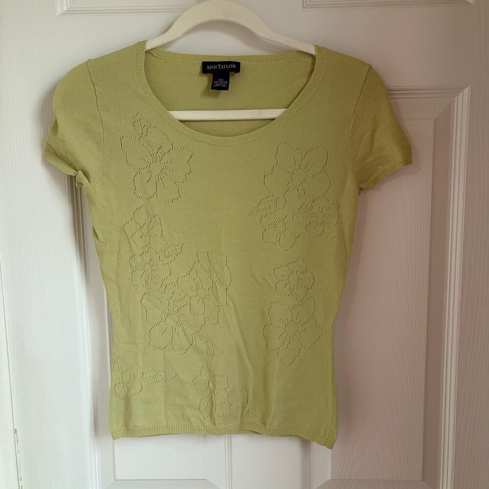 Green Knit Short Sleeve Top Floral